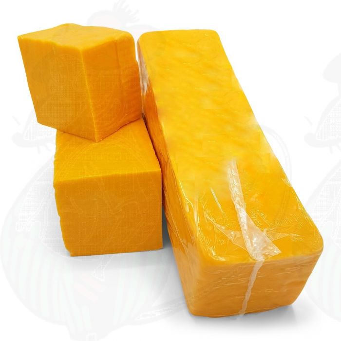 Rode cheddar kaas - Mild | 250 grams / 0.55 lbs main product photo